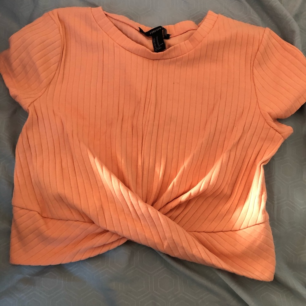 Super cute crop top